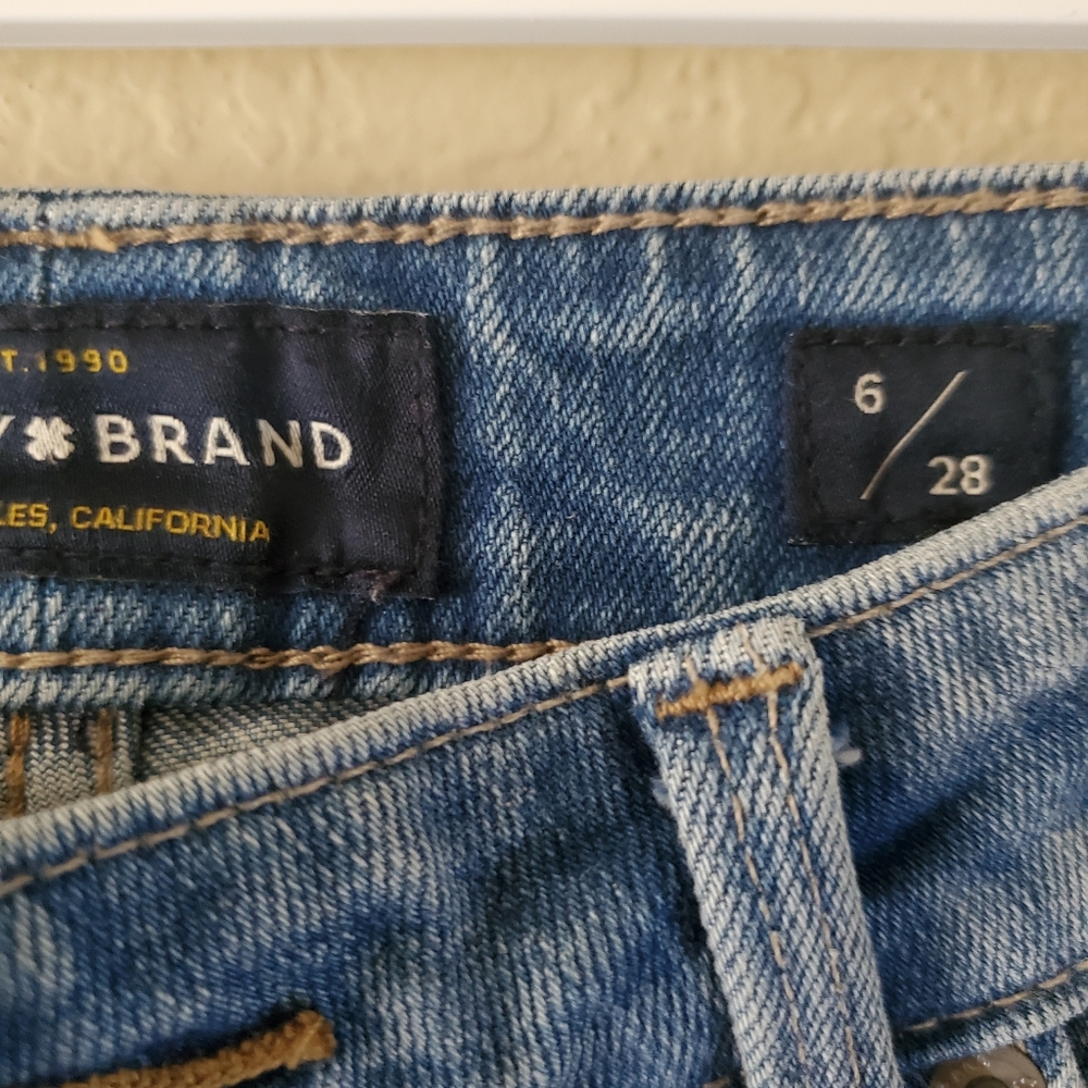 Lucky Brand Light Wash Mid Rise Lolita Skinny Jean - Picture 3 of 5